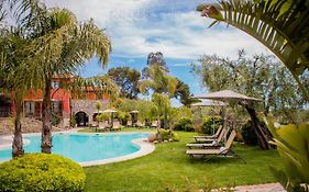 Leonardo Resort